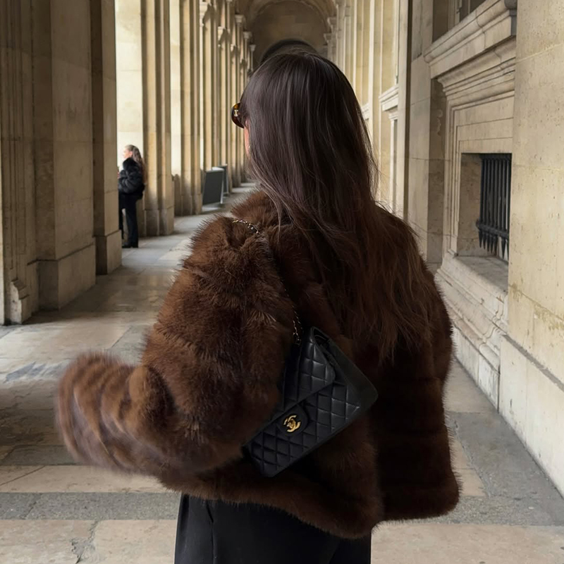 Manteau en fourrure patchwork  - Streetwear Brand Vintage avis et prix